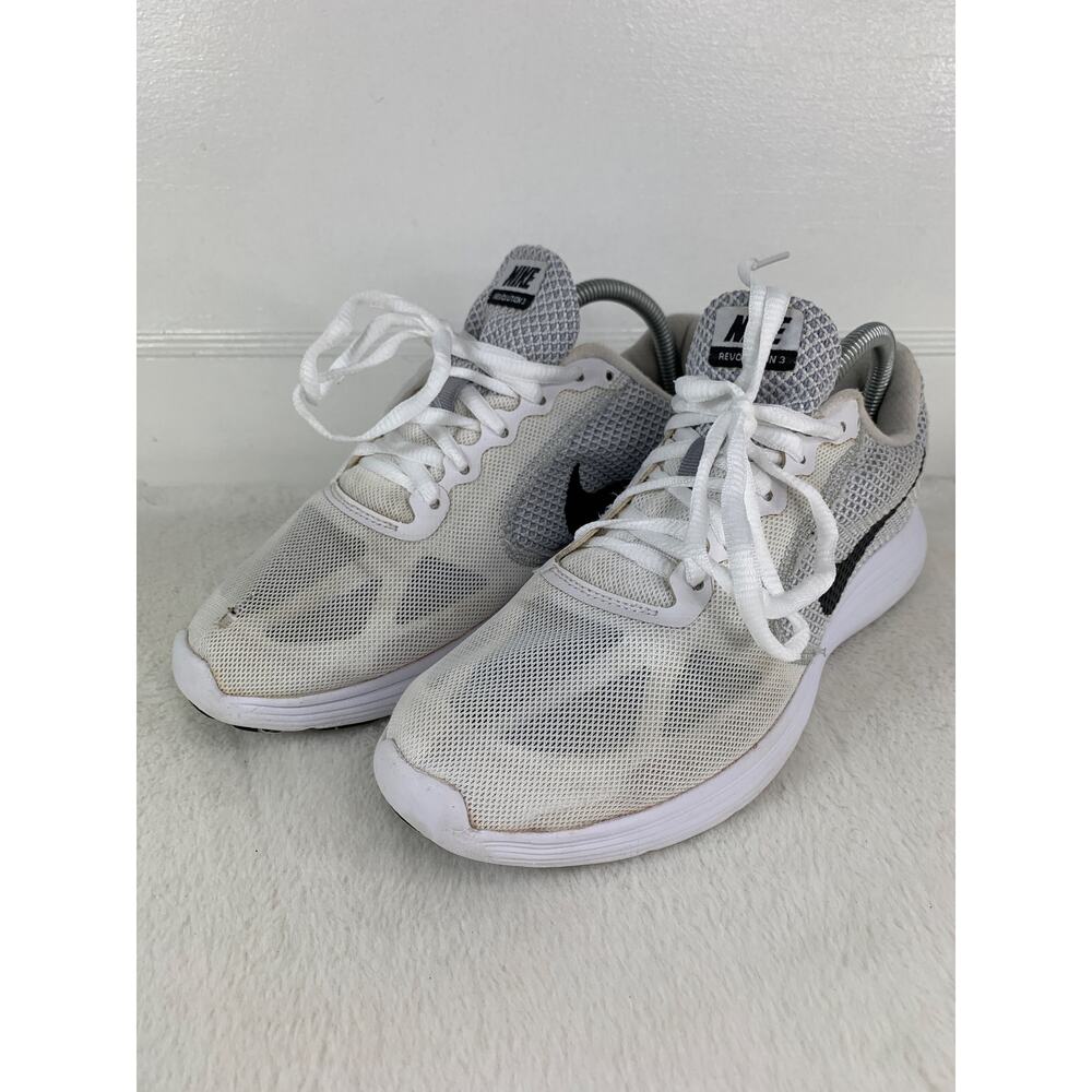 Nike Revolution 3 Women’s Running Shoes White Black Sz 9 819303-102